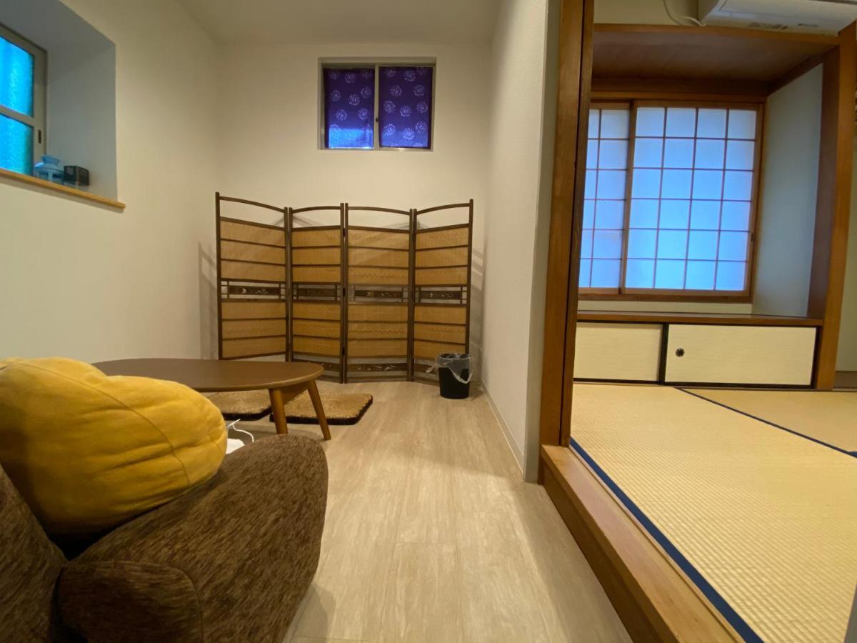 Hotel 金閣荘 Kioto Zewnętrze zdjęcie