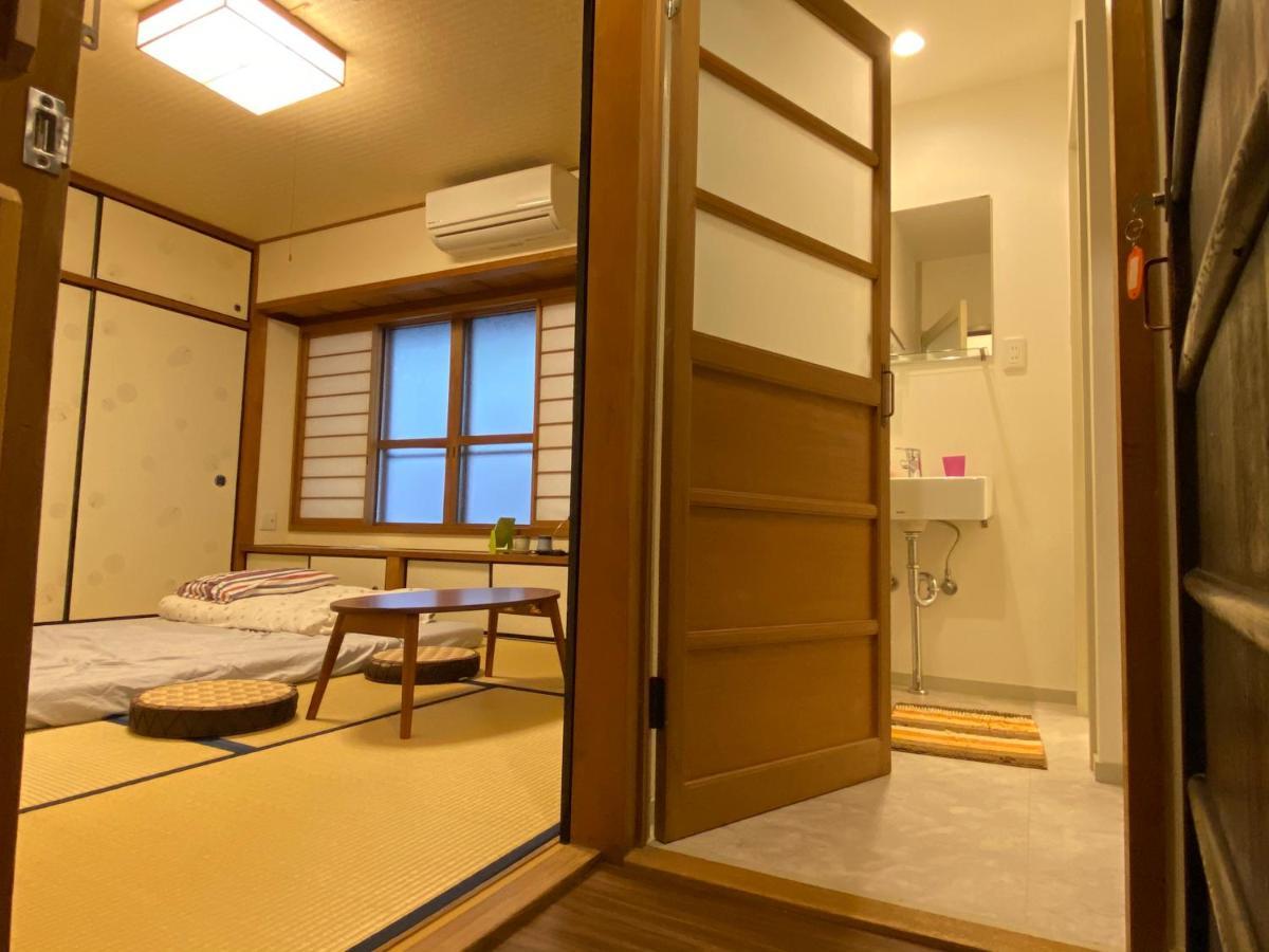 Hotel 金閣荘 Kioto Zewnętrze zdjęcie