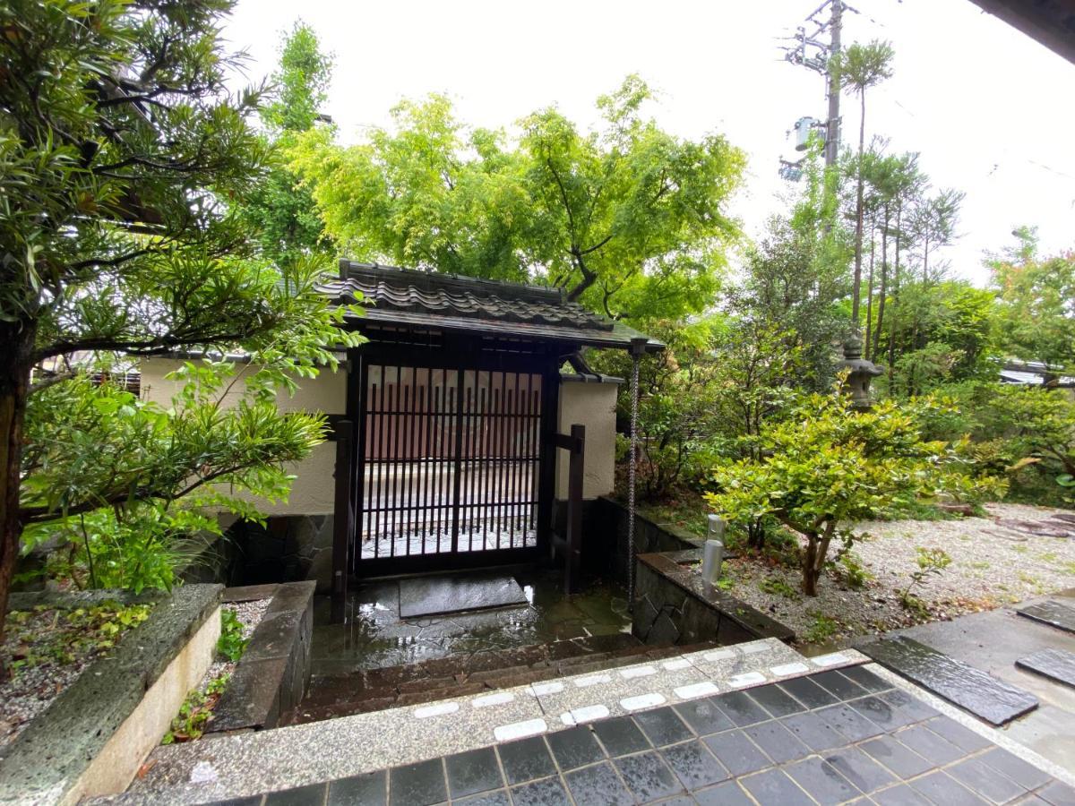 Hotel 金閣荘 Kioto Zewnętrze zdjęcie