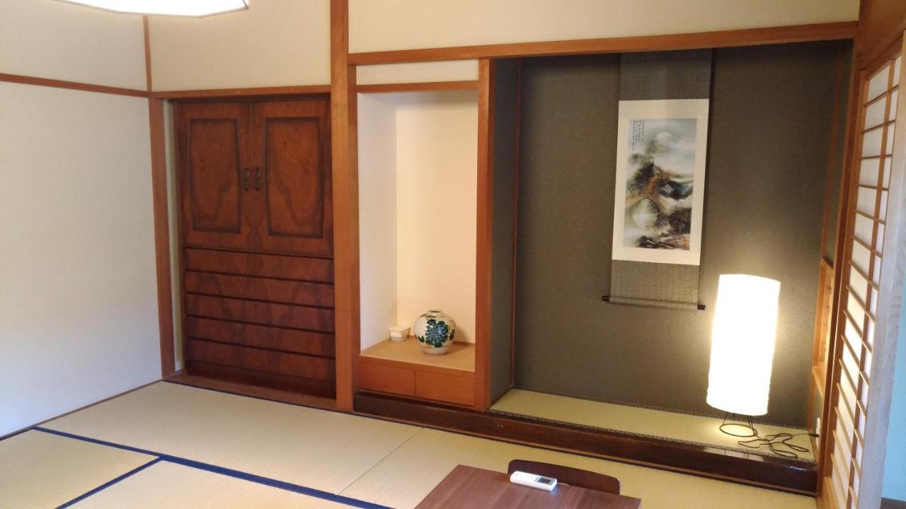 Hotel 金閣荘 Kioto Zewnętrze zdjęcie